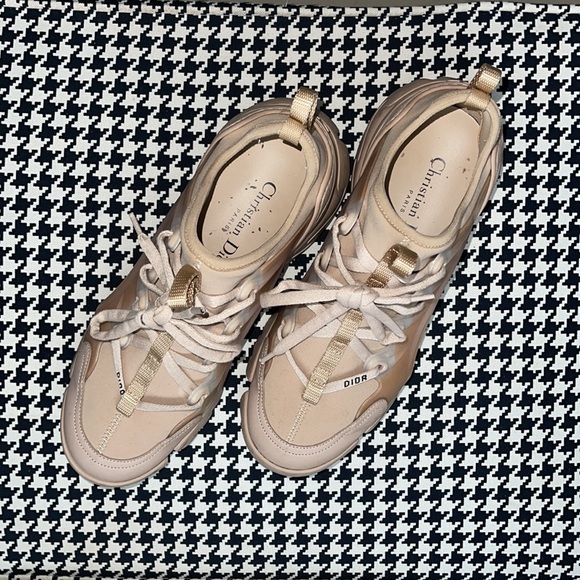 Authentic Dior sneakers size 37 great condition - Picture 5 of 5